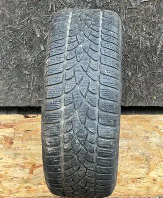 BMW 7 F01 F02 F03 F04 R18 winter tire 