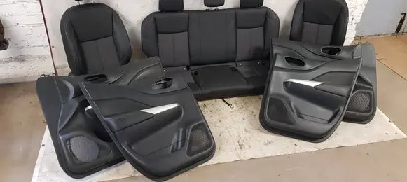 Nissan Navara D23 Seat set 