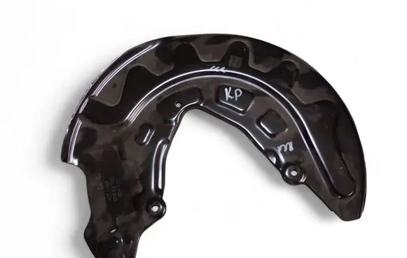 Volkswagen PASSAT B8 Front brake disc dust cover plate 5Q0615311G 5Q0400053SQ