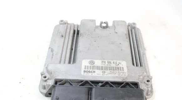 Volkswagen Transporter - Caravelle T5 Engine control unit/module ECU 0281011568