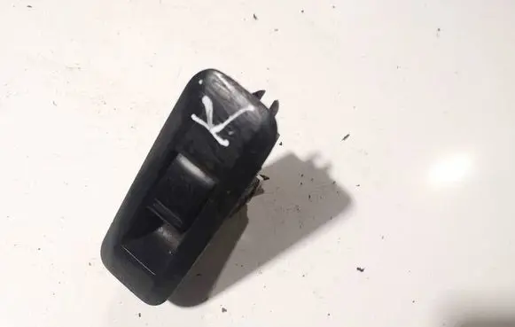 Nissan Primera Front door window switch trim 