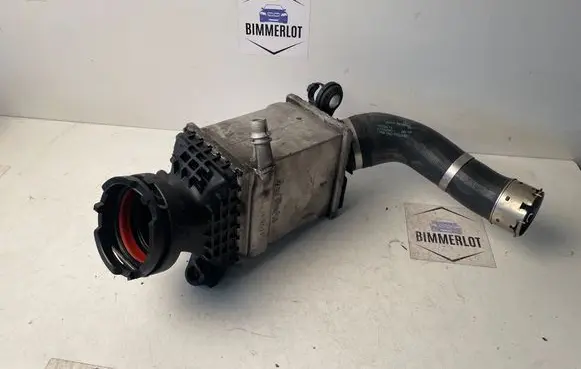 BMW 7 G11 G12 Intercooler radiator 8619390