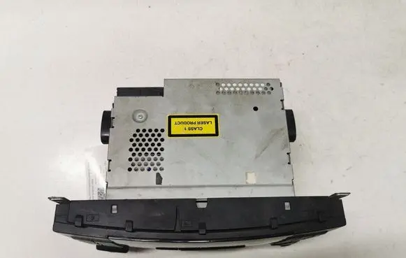 Mercedes-Benz C W203 Radio/CD/DVD/GPS head unit A2038273842 MF2530