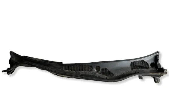 Lexus GS 300 350 430 450H Wiper trim 5570830100