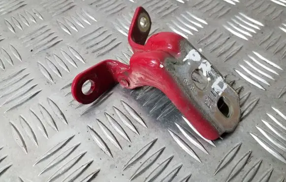 Opel Astra K Front door lower hinge 