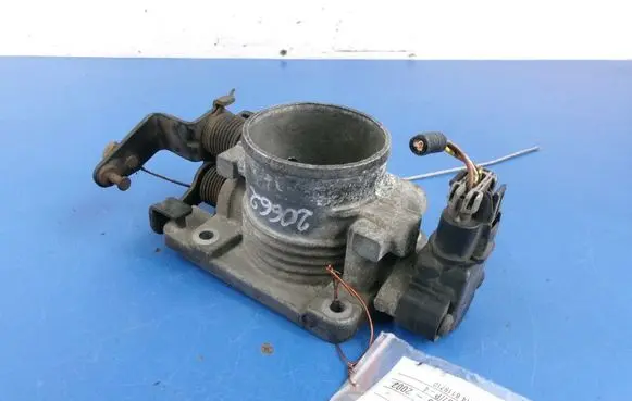 Ford Cougar Throttle body valve 