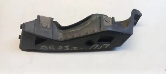 Volkswagen PASSAT B6 Front bumper mounting bracket 3C0807506