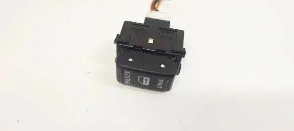 Nissan Pathfinder R51 Central locking switch button 
