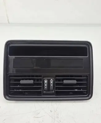 Rear air vent grill