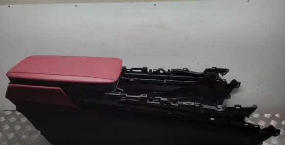 Lexus RX V Center console