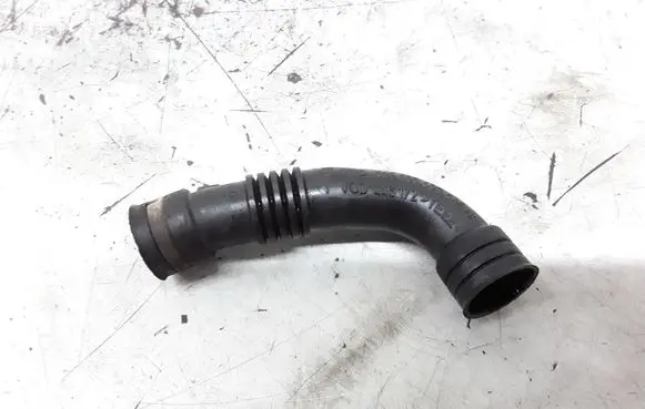 Breather/breather pipe/hose