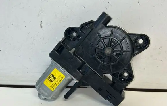 Volvo V70 Rear door window regulator motor WR12292