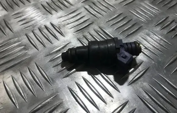 Renault Scenic I Fuel injector 866313