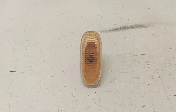 SsangYong Rexton Front fender indicator light 1081399