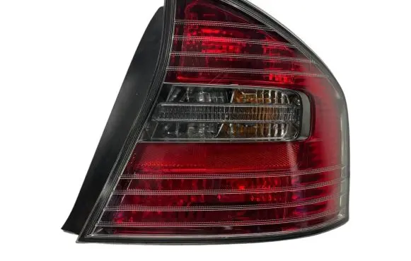 Subaru Legacy Rear/tail lights 22020806