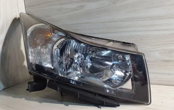 Chevrolet Cruze Headlight/headlamp 12412