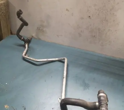 BMW X5 E70 Engine coolant pipe/hose 52529410