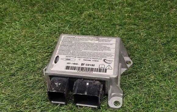 Ford Mondeo Mk III Airbag control unit/module 1S7T14B056BF