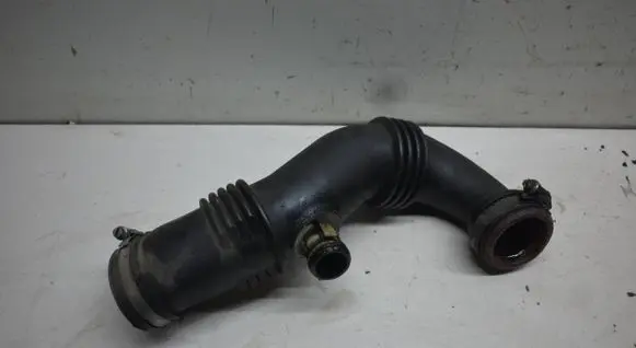 Citroen C4 I Air intake hose/pipe 9656953680