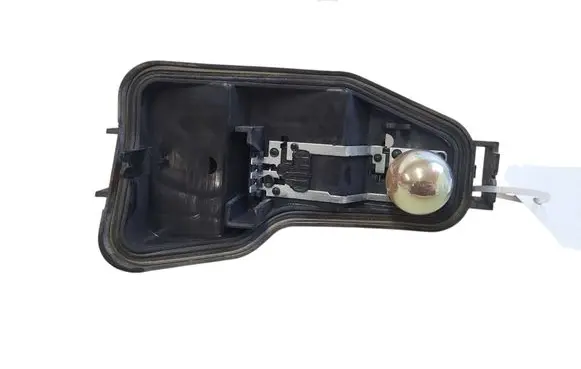 Nissan Qashqai Tail light bulb cover holder 89503174