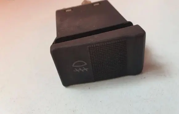 Fog light switch