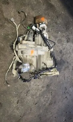 Mitsubishi Pajero Gearbox transfer box case 