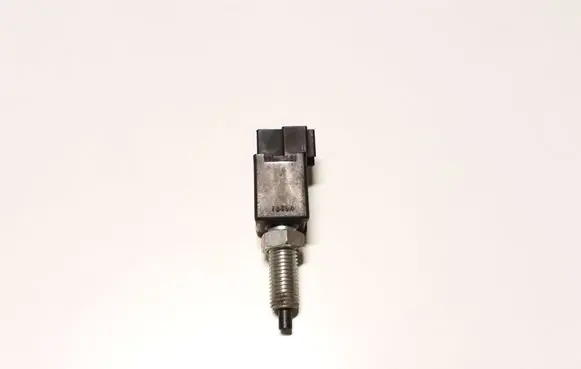 Clutch pedal sensor