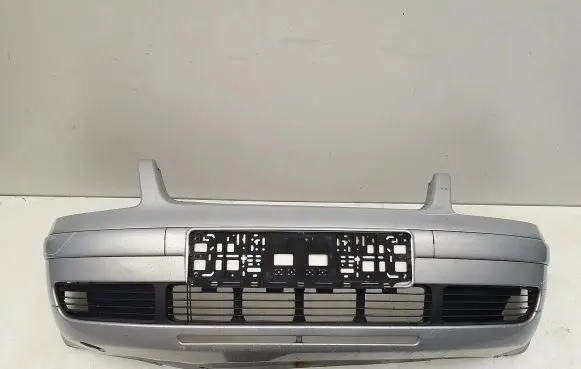 Volkswagen PASSAT B5 Front bumper 3B0807