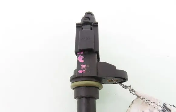 BMW 3 E46 Camshaft speed sensor 1438082