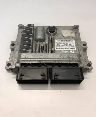 Ford Kuga I Engine control unit/module DS7112B684XB 28512867 FS7A12A650DNF