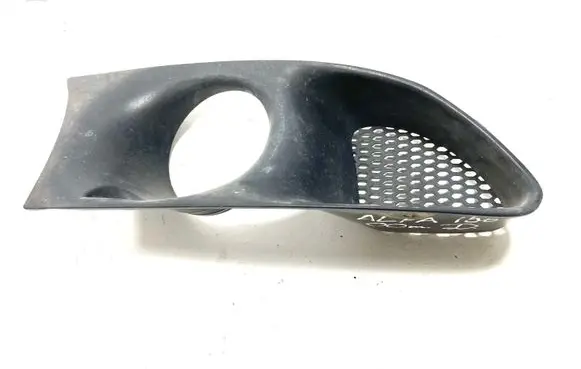 Alfa Romeo 156 Front fog light trim/grill 60623650