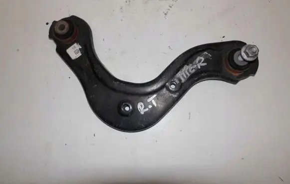 Honda Civic X Rear control arm 65566556
