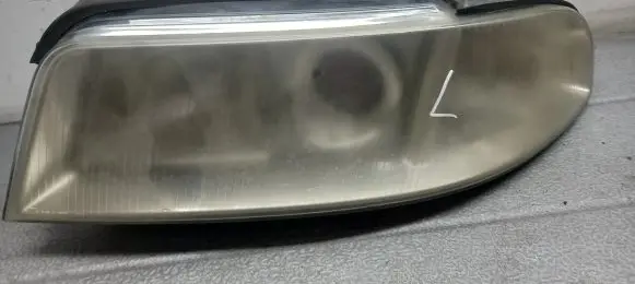 Audi A4 S4 B5 8D Front reflector 