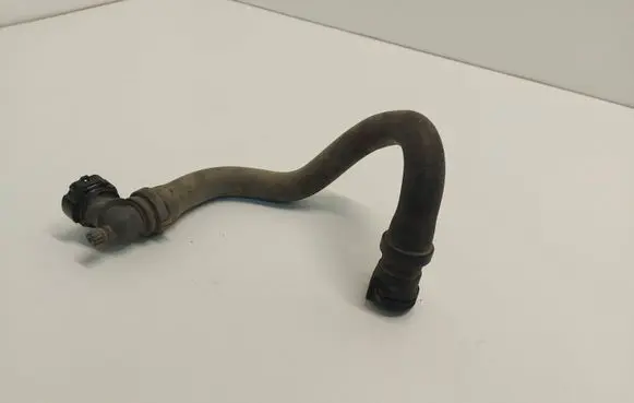 Peugeot 308 Engine coolant pipe/hose 9803981780