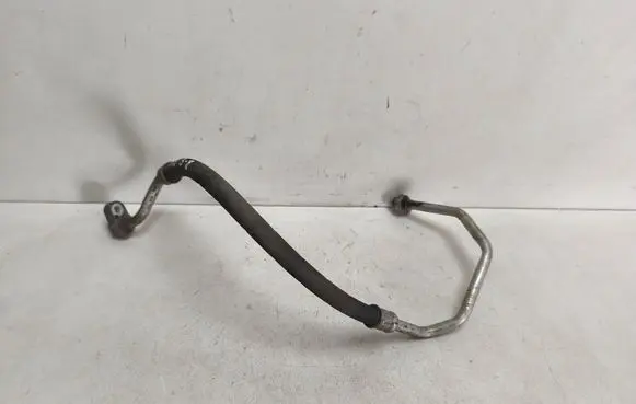 Air conditioning (A/C) pipe/hose