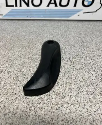 BMW 5 E60 E61 Engine bonnet (hood) release handle 7008933