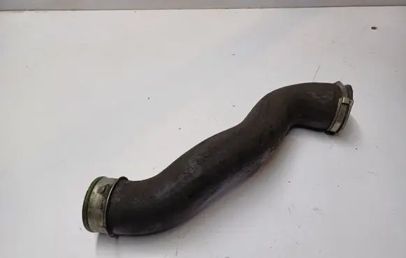Mercedes-Benz C W204 Intercooler hose/pipe A2045280982