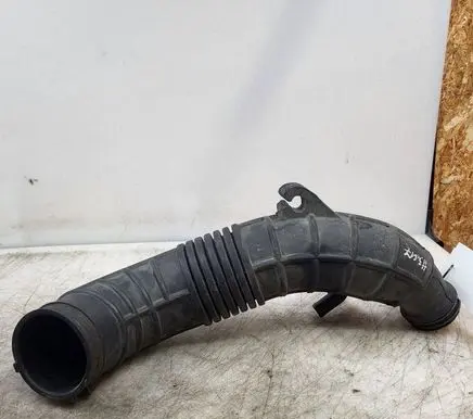 Hyundai Santa Fe Air intake hose/pipe 281382B200