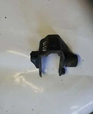 Toyota Auris 150 Gearbox mounting bracket NOCODE