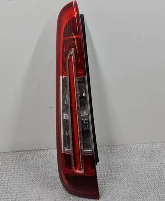 Ford Focus C-MAX Rear/tail lights 2SK009504 C95YC