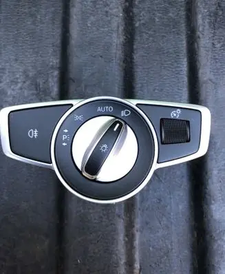 Mercedes-Benz GLC X253 C253 Headlight level height control switch A2059051810
