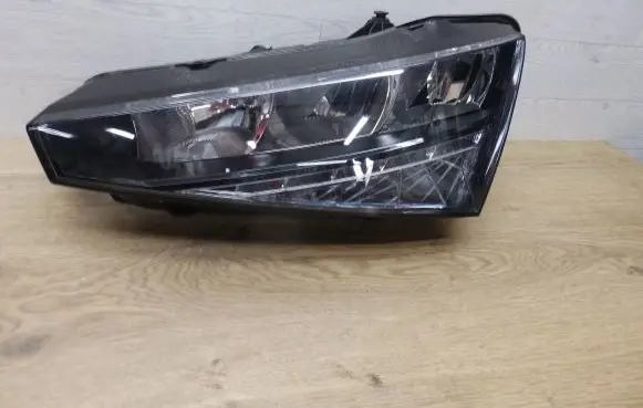 Skoda Scala Headlight/headlamp 657941015