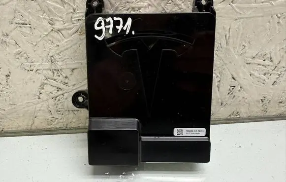 Tesla Model X Seat control module 105406910F