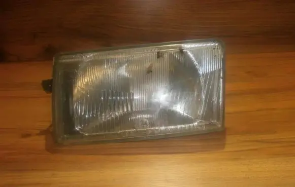 Volkswagen Polo II 86C 2F Headlight/headlamp 30213754700