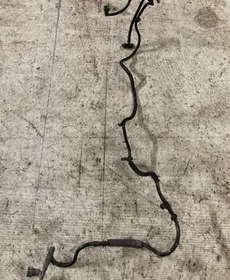 Renault Latitude (L70) Fuel line pipe