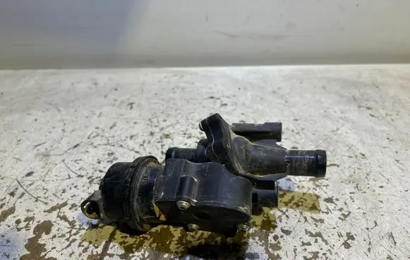Nissan Qashqai Electric auxiliary coolant/water pump 922309109R
