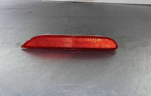 Infiniti Q50 Rear tail light reflector 3314207