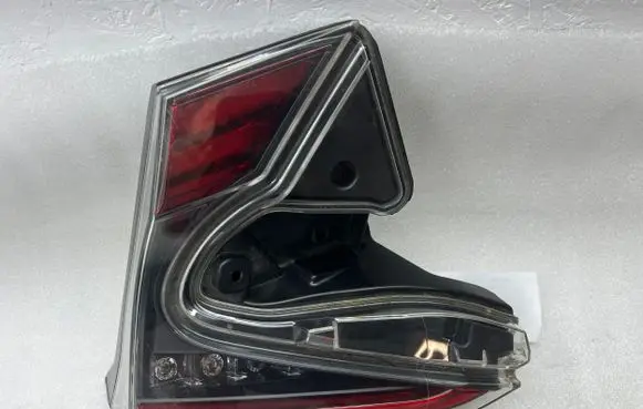 Toyota C-HR I Tailgate rear/tail lights 81580F4020