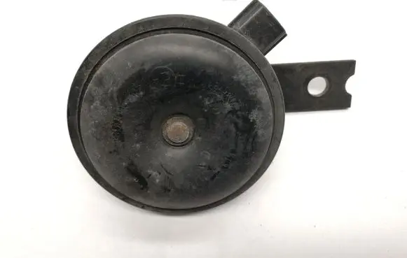 Hyundai Santa Fe Horn signal 966302W500