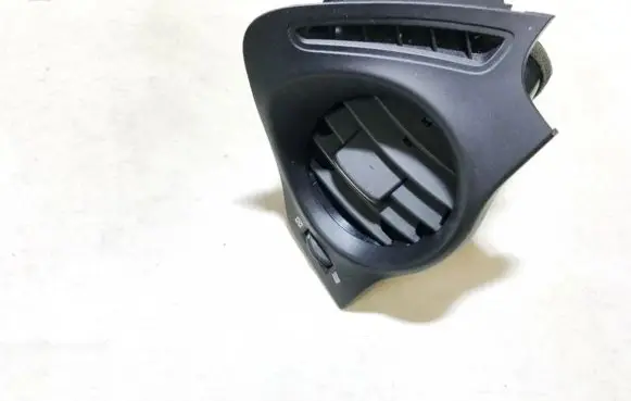 Lexus IS 220D-250-350 Dash center air vent grill 5565053030 55650-53030